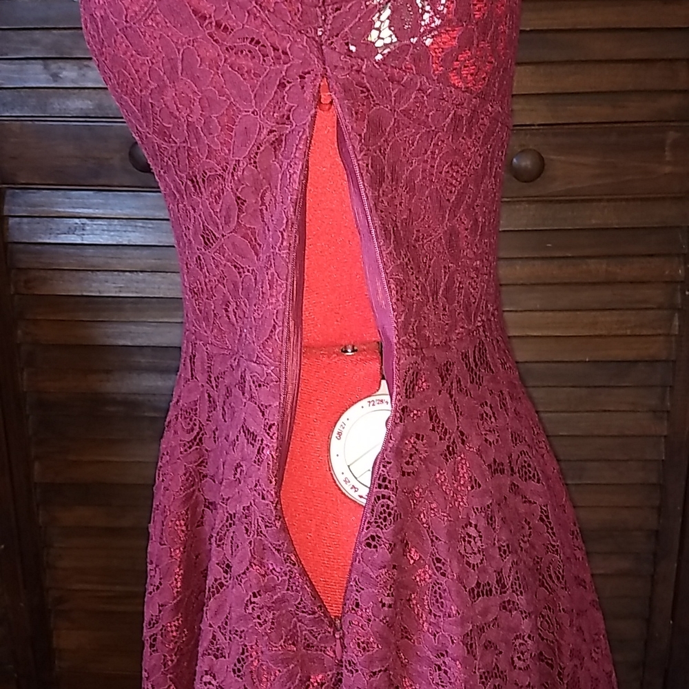 Ina Dress - Picture 7 of 9